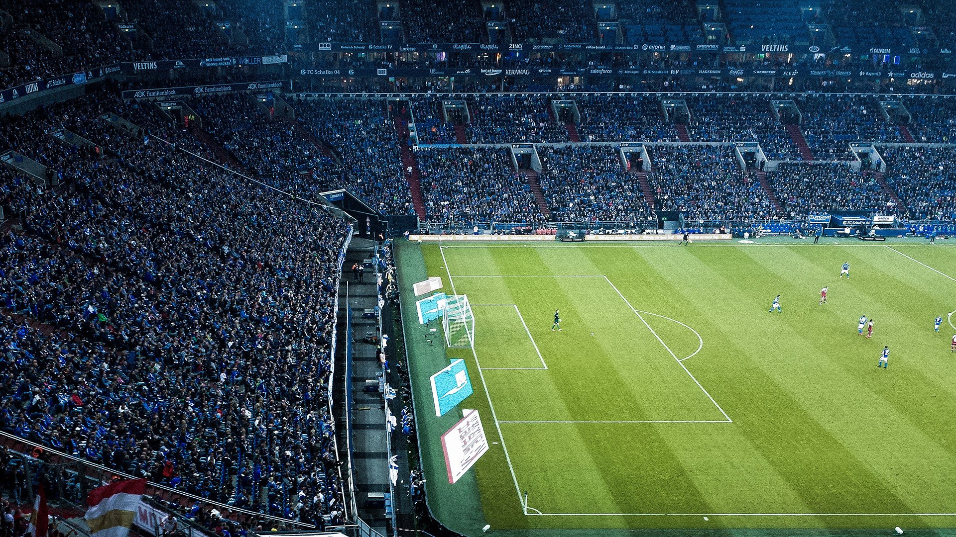 “马丁·高尔西的表现震撼橄榄球界，未来成就不凡”